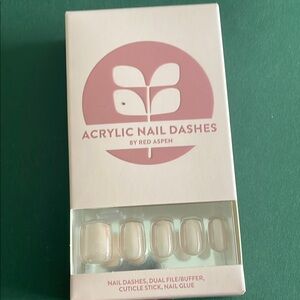 Acrylic Red Aspen Nail Dash